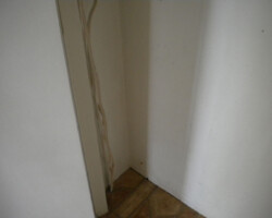 Electrical wire cannot be exposed